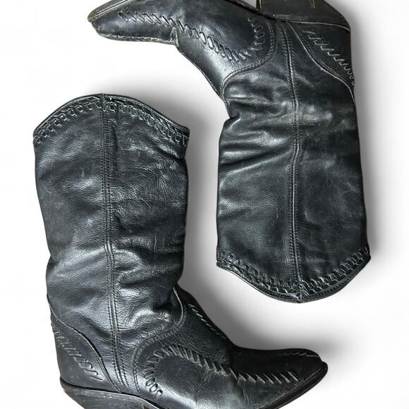 Worn in vintage zodiac black - Picture 1 of 8